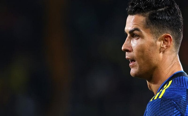 هل يضم برشلونة رونالدو...
