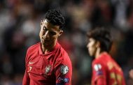 رونالدو يعقد محادثات مع وكيل أعماله...