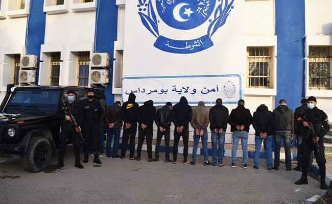 الإطاحة بشبكة إجرامية و حجز سلع تقدر بـ 400 مليار سنتيم ببومرداس