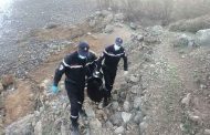 أمواج شاطئ الرمال الذهبية بعنابة تلفظ جثة