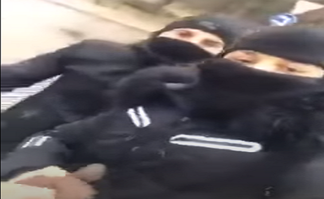 فضيحة كبرى  فيديو لجزائريين يستغلون الحرب في أوكرانيا لسرقة بيوت المواطنين