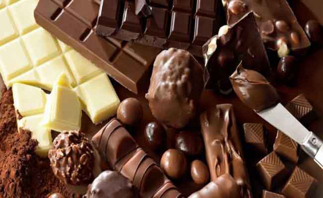 الى محبي الشوكولا...ماذا تعرفون عن أنواعه وفوائده؟
