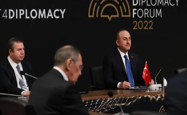 لن نحارب الغرب بالنفط والغاز