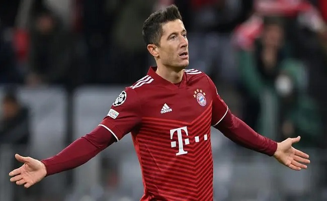 برشلونة يريد ليفاندوفسكي...