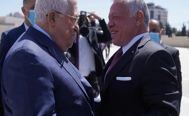 نحن والفلسطينيون في نفس الخندق