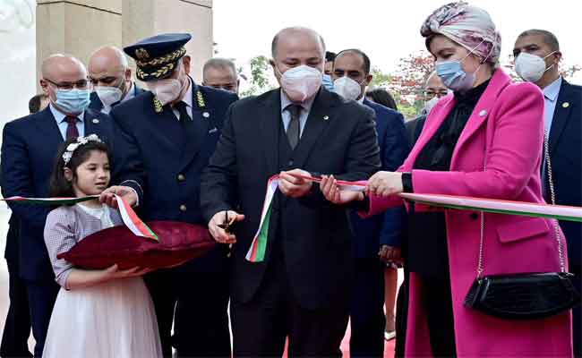 صالون الجزائرالدولي للكتاب يطفئ شمعته ال25 بأكثر من مليون و300 ألف زائر