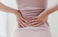 لماذا تشعر المرأة بآلام في الفخذ أيام التبويض؟