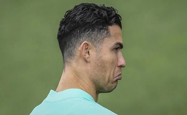 رونالدو يصف روني بـ 