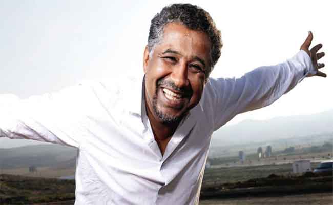 الشاب خالد يلجأ الى القضاء لعدم حصوله على أجره من منتج مصري شهير...والأخير يتهمه بالتشهير