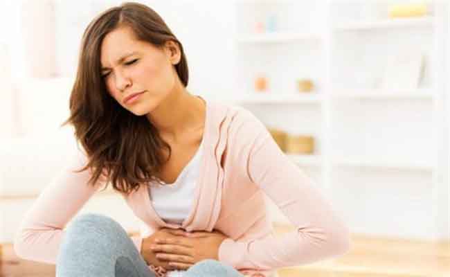 ما هي دلالات نزول إفرازات بنية بعد تأخر الدورة الشهرية؟