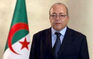وزير الاتصال يدعو الصحافة الوطنية مدعوة إلى إبراز مواقف الجزائر 