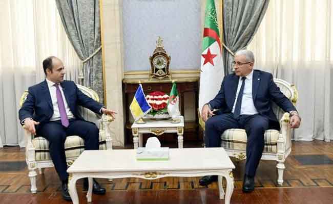 استقبال بوغالي لسفير أوكرانيا بالجزائر