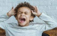 كيف تتصرّفون مع الطفل عند معاناته من اضطراب الهلع؟