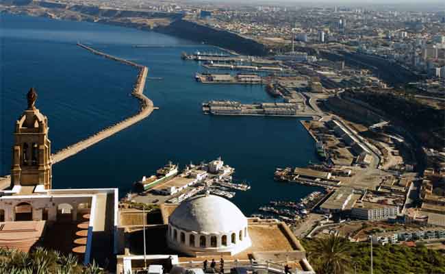انطلاق مهرجاني الأغنية الوهرانية و أغنية الراي في يوم واحد بوهران تحت اشراف صورية مولوجي...