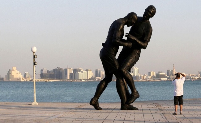 شبهوه بالترويج لعبادة الأصنام وقال آخرون إنه يشجع على العنف...