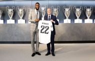 ريال مدريد يضم رسميا أنطونيو روديجر...
