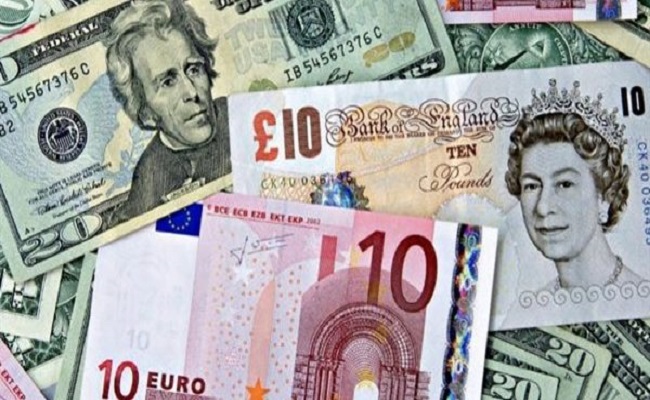 تقلبات في أسعار العملات بالجزائر