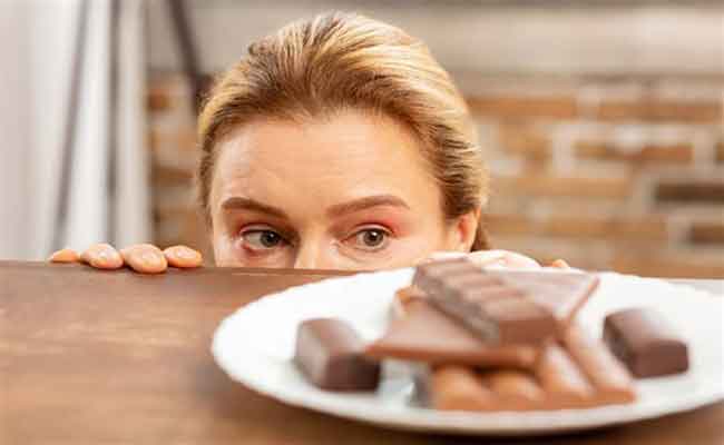 إليكم بعض الحيل التي تجنّبكم الشعور بالجوع طيلة اليوم...