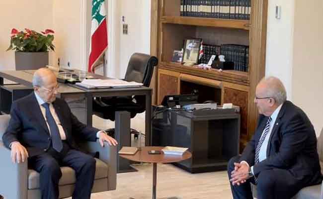 الرئيس اللبناني يؤكد أن القمة العربية بالجزائر تكتسي أهمية كبرى في ظل القضايا المصيرية الراهنة