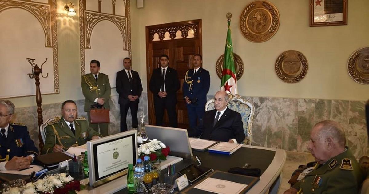 سكوب في سجون الجنرالات اللواط مقابل الغذاء