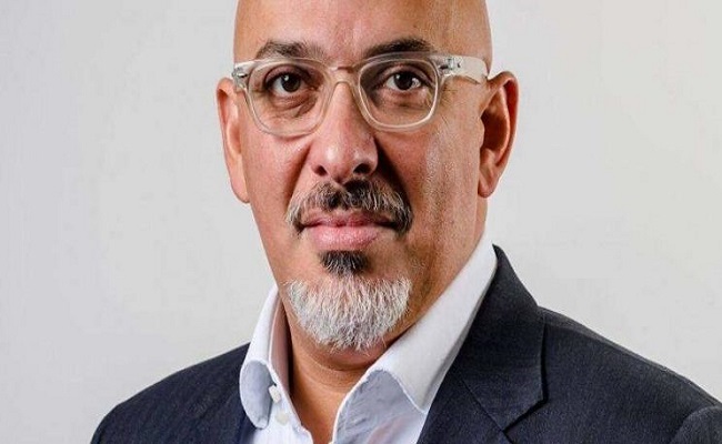 عراقي يتولى المالية البريطانية