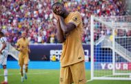 تشافي يتغنى بأداء ديمبلي بعد تألقه في مباراة برشلونة ضد يوفنتوس...