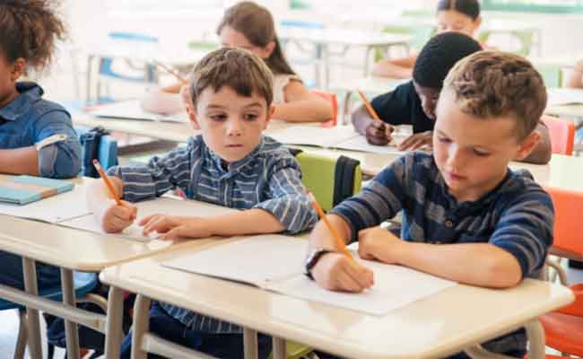 كيف تتعاملون مع الطفل الغشاش؟