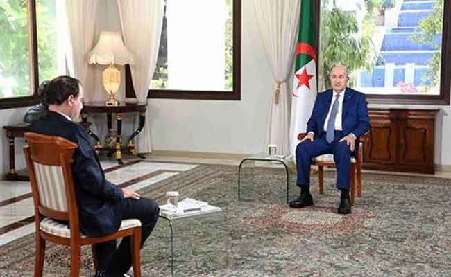 تبون ينفي وجود سجناء رأي في الجزائر