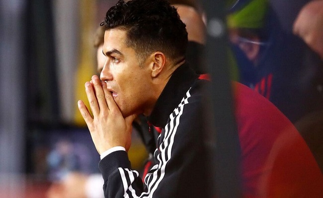 كريستيانو رونالدو يبدأ الموسم مع مانشستر يونايتد من دكة البدلاء...