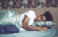 لماذا يشعر الرجل بالنعاس بعد الجنس؟