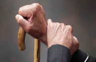 ثلاثيني يعتدي على والده ضربا لمنعه من تعاطي المخدرات في المنزل بالعاصمة