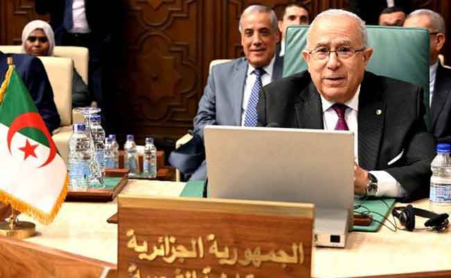 تأكيد لعمامرة جاهزية الجزائر لاحتضان القمة العربية الـ31