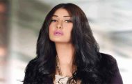 غادة عبد الرازق تقود حكاية