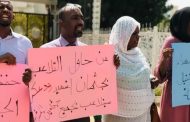 تأجيل دفن آلاف الجثث المجهولة يغضب السودانيين وتحذيرات من الطاعون