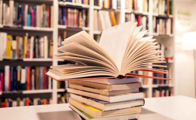 ندوات فكرية تأثث الصالون الوطني الأول للكتاب بسطيف...