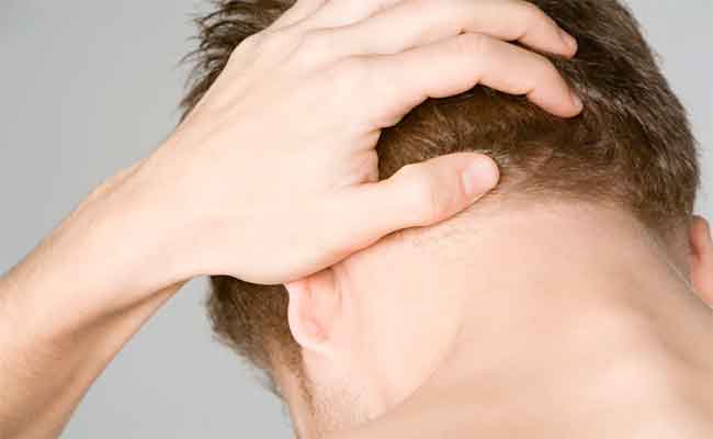 ما هي الأسباب التي تؤدي للاصابة بالصداع خلف الرأس؟