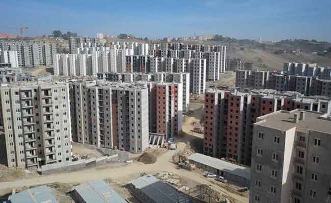 برمجة إنجاز 15 ألف وحدة سكنية بصيغة