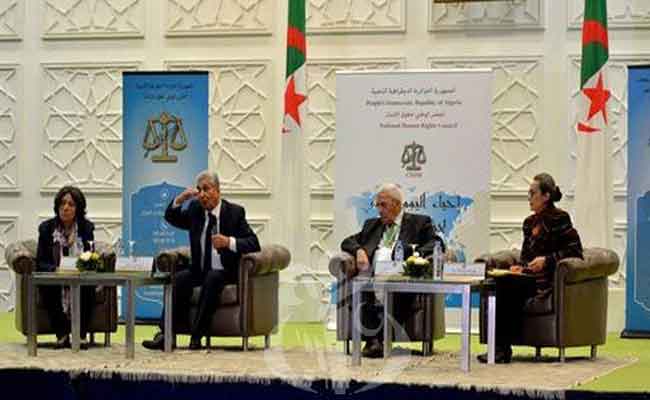 عبد الرشيد طبي: دستور 2020 شكل