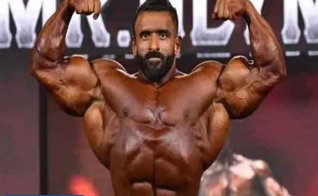 هادي شوبان الذي جرد بيج رامي من لقب مستر أولمبيا...