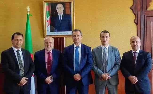 استقبال لخضر رخروخ لنواب عن المجلس الشعبي الوطني