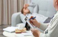الى جانب مساعدة الطبيب النفسي...إليكم 8 نصائح للتخلّص من العقد النفسيّة