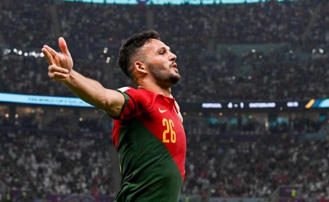 برشلونة يحاول التعاقد مع مهاجم البرتغال...