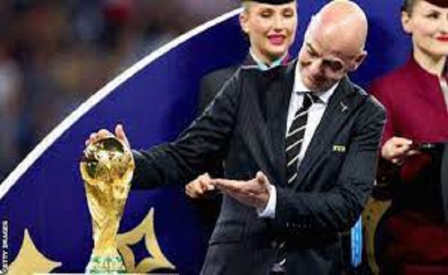 إنفانتينو يفكر في إقامة كأس العالم كل 3 سنوات