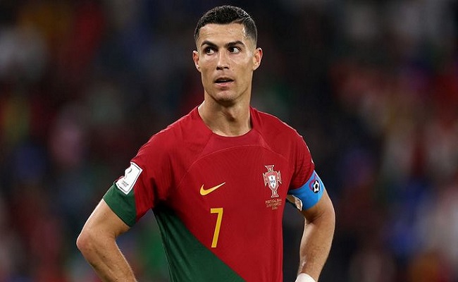 استطلاع 70 % من البرتغاليين لا يريدون كريستيانو رونالدو أساسيا في المنتخب...