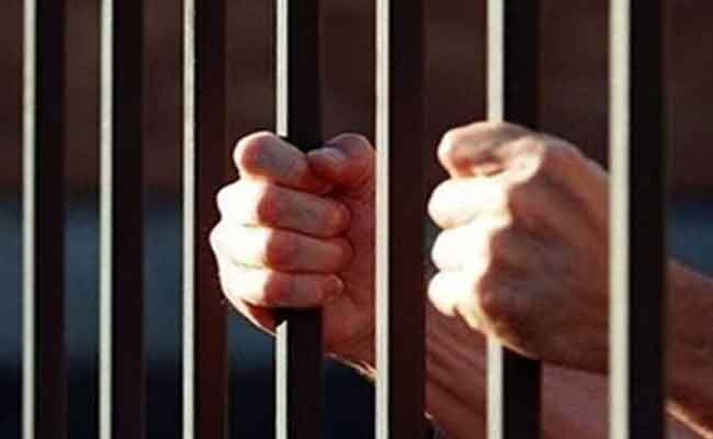 الحكم على خمسة إطارات بميناء مستغانم بـ3 سنوات حبسا نافذا
