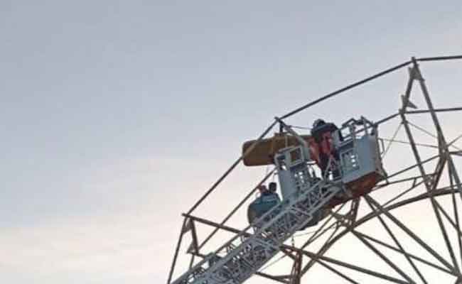 إنقاذ 22 شخصا علقوا بالعجلة الكبيرة في حديقة التسلية بالشلف