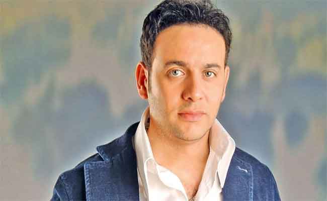 مصطفى قمر يعود ب