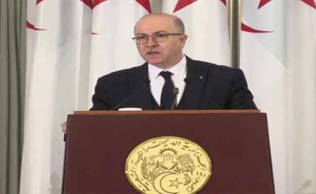 الوزير الأول: لقاء الحكومة بالولاة أظهر تحقيق