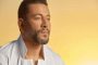 الملك شاروخان يعيد للسينما الهندية بريقها ب