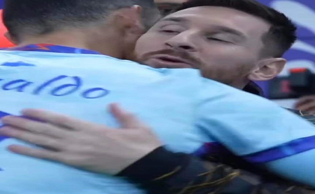ميسي ينشر فيديو عناقه مع كريستيانو رونالدو على إنستغرام...